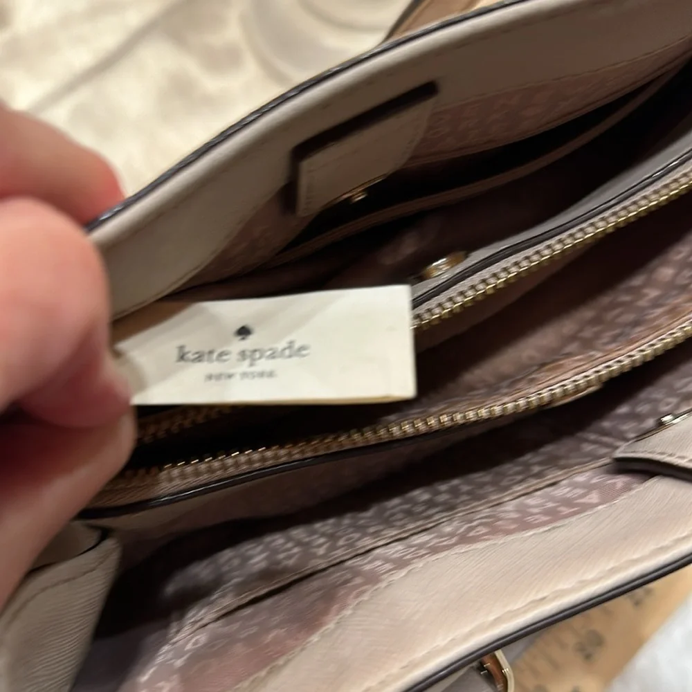 Kate spade grey w/ pink undertones 2 way purse